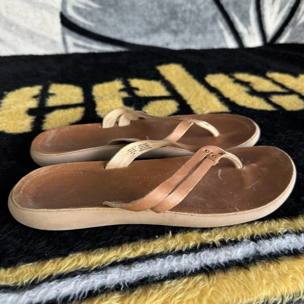 Size 39/W9 - OluKai Kapehe Luana Flip Flops Womens Sahara Leather Shoes